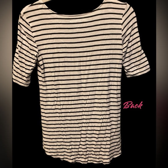 Maurices striped top size SMALL - Picture 6 of 6